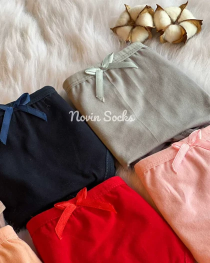 شورت نیلوفر