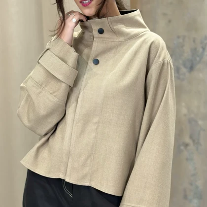 شومیز پشمی ظریف پیرامید