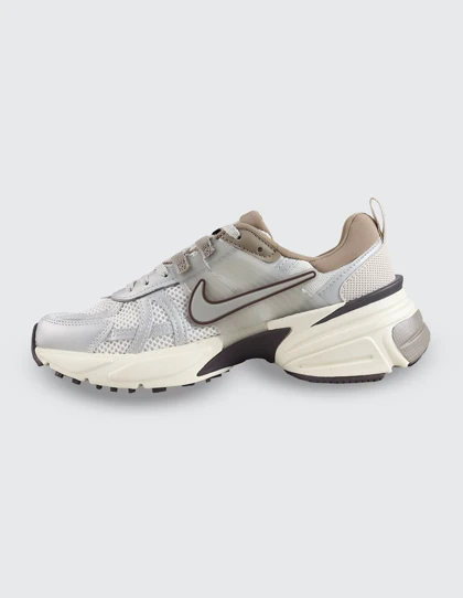 کفش دویدن زنانه نایکی V2K Run W