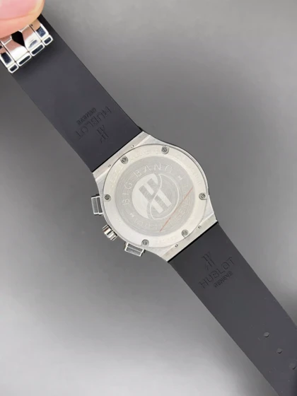 ساعت مچی اوبلو کلاسیک فیوژن کورنوگراف مشکی قاب سیلور Hublot Classic Fusion