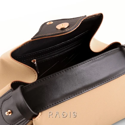 کیف دوشی و دستی زنانه چرم رادیس مدل Airal کد 137-M.BS