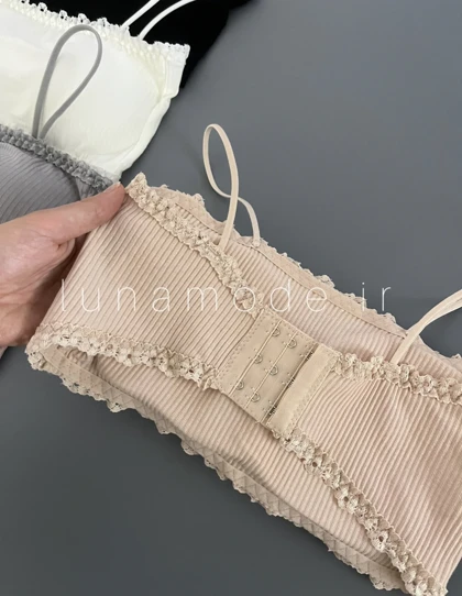 نیم‌تنه دکلته کبریتی زنانه