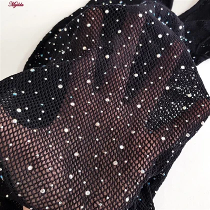 سرهمی فانتزی مشکی مدل نگین‌دار کد 4860-7127