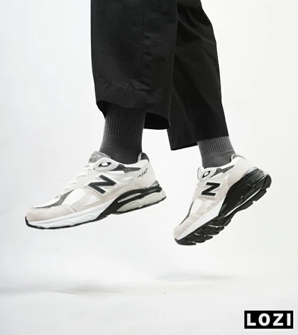 کفش کتانی کرم سفید NEW BALANCE 990