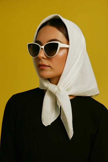 عینک دودی با فریم های رنگی