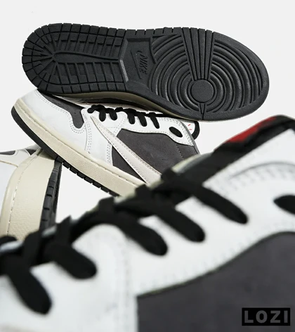کفش کتانی مردانه سفید خاکستری NIKE travis scott