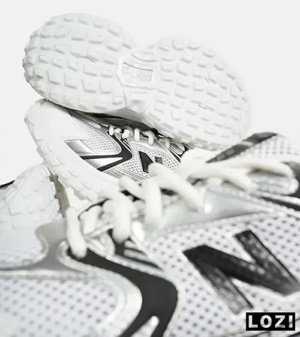 کفش کتانی مردانه و زنانه سفید طوسی مشکی NEW BALANCE 530 V02