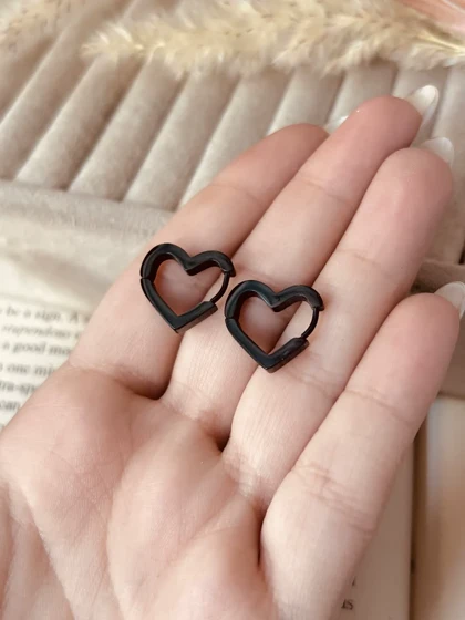 پیرسینگ گوش قلب ml