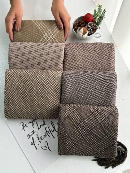 شال زنانه ویسکوز پاییزه طرح پلیسه