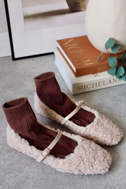 کفش پاشنه‌بلند کلاسیک زنانه polka-store polka-store