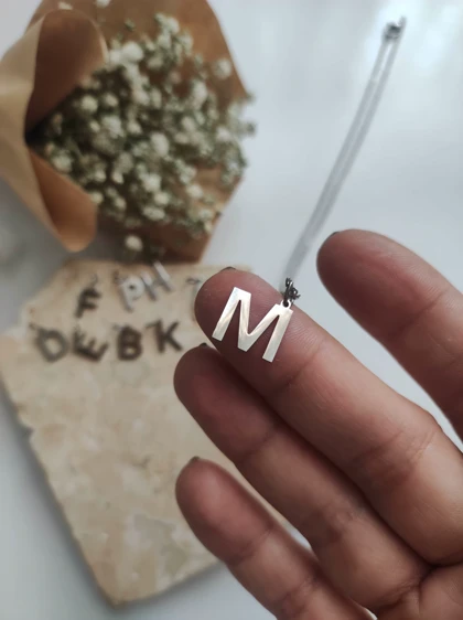 گردنبند عاشقانه استیل حروف انگلیسی