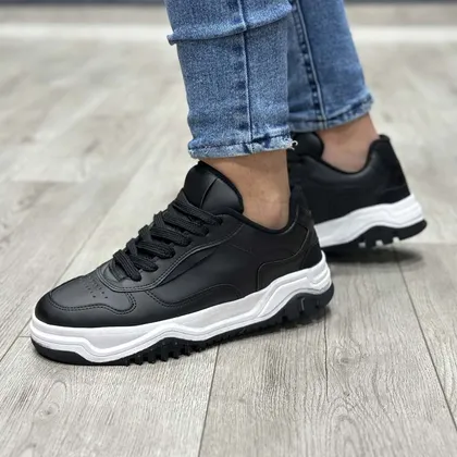 کفش برشکا مردانه مشکی زیره سفید bershka