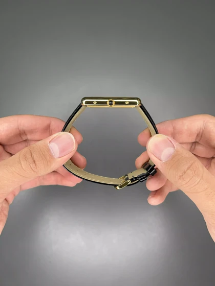 ساعت مچی کارتیه تانک صفحه مهندسی مردانه بند مشکی Cartier Tank