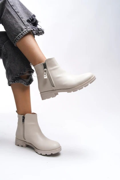 بوت و نیم بوت زنانه ریکان riccon