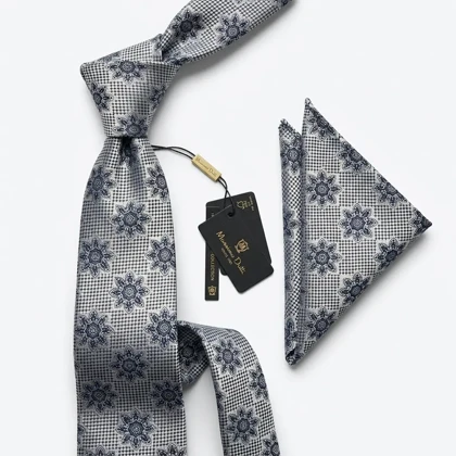 کراوات و پوشت دستدوز طرح گل 7 پر برند Massimo Dutti
