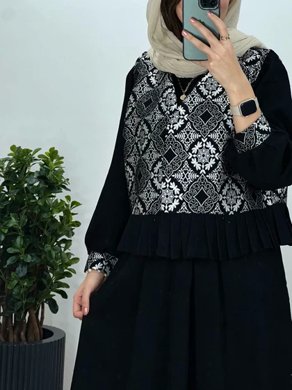 ست پیراهن مانتویی به همراه وست سوزندوزی شده