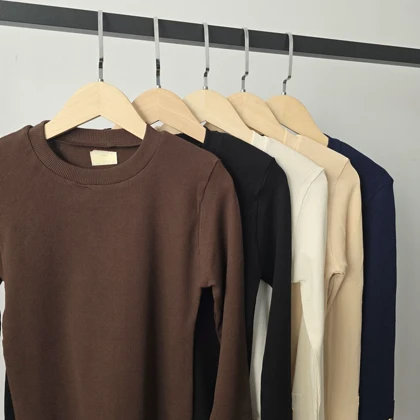 بلیز یقه گرد آستین دکمه طرح zara