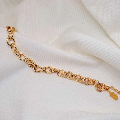 دستبند برند شین مدل «پیوند طلایی» | با آبکاری طلای 24 عیار و بافت چندگانه