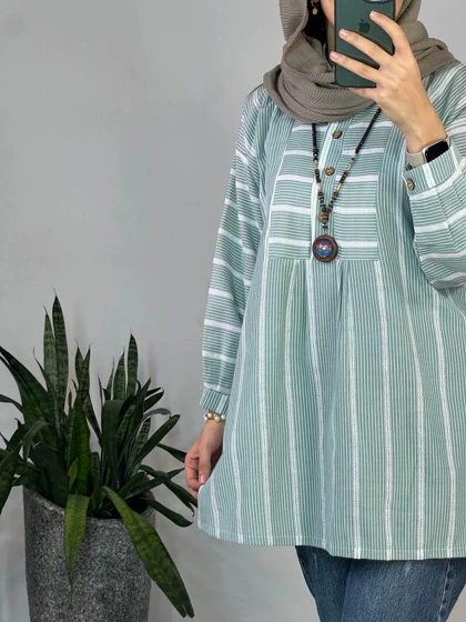 مانتو راه راه بادام