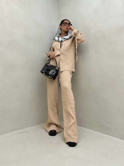 ست شومیز و شلوار پلیسه بنددار