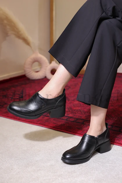 کفش پرسنلی پاشنه‌دار زنانه کد 902