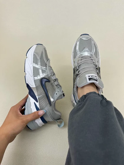 کتانی ونس زنانه نایکی وی تو کی راننینگ NIKE V2K RUNNING کد 1144