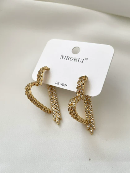 گوشواره قلب بلوتوثی nibro