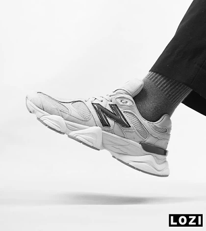 کفش کتانی مردانه طوسی روشن NEW BALANCE 9060