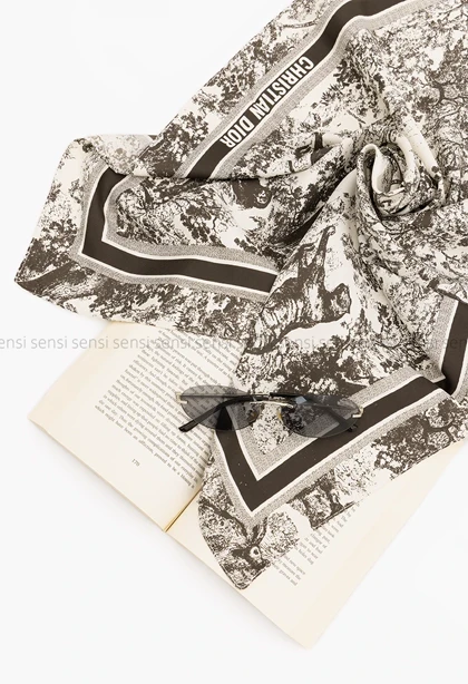 روسری دیور کد1005702