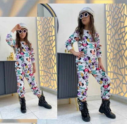 بلوزشلواردخترانه مخمل طرح میکی با کیفیتارزان