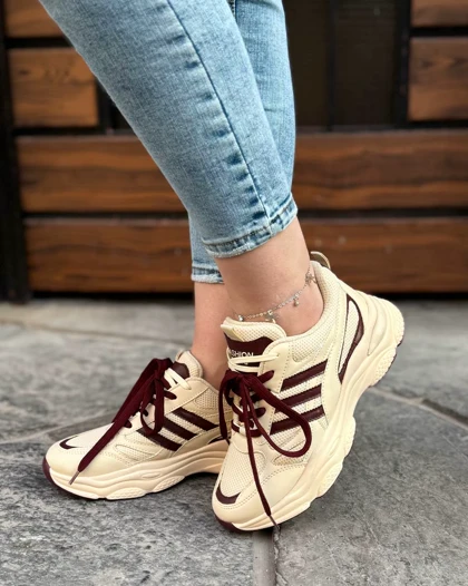 کتانی زنانه سه خط فشیون