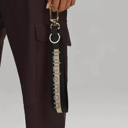 جاکلیدی لولولمون مدل Never Lost Keychain