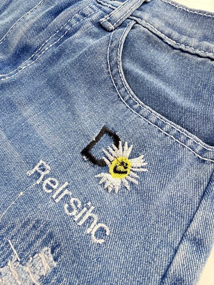 شورتک کوتاه زنانه جین پاچه پاکتی گلدوزی