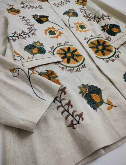 مانتو کتی لینن جلو و آستین گلدوزی کد 1721