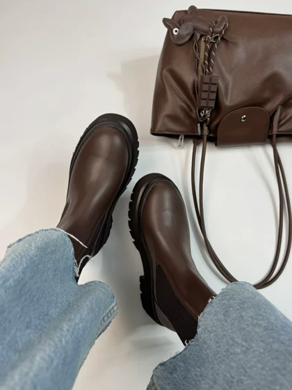 نیم بوت پل اند بیر 2392