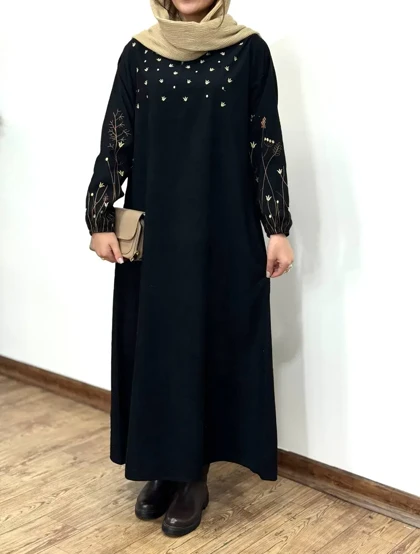 پیراهن مانتویی گلدوزی گندم