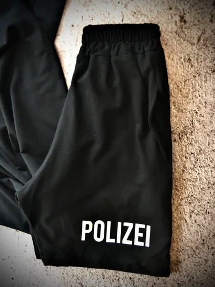 ست تیشرت شلوارک نیم بگ باکسی دونخ مدل POLIZEI _ مشکی