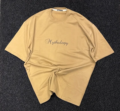 تیشرت لش باکسی طرح Journey & Authentic - کلکسیون هنری اورجینال دیلم