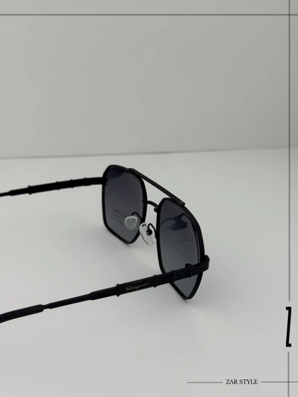 عینک آفتابی فراگامو کد 112