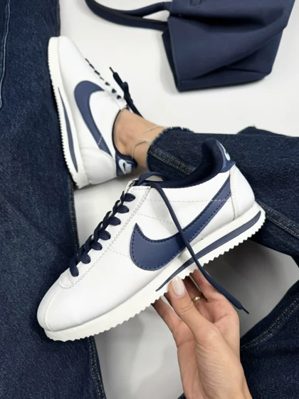 نایک کورتز 1953