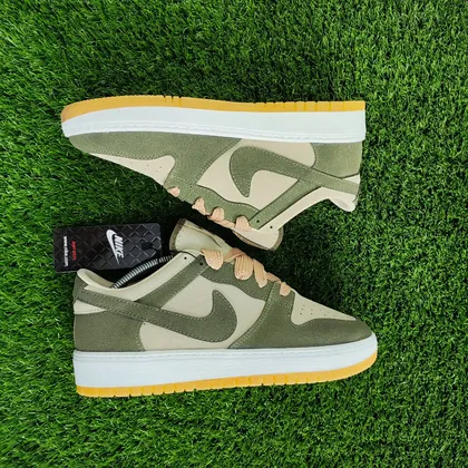 سایز 44- کفش کتانی نایک اس بی SB زیتونی ( زیره عطری)