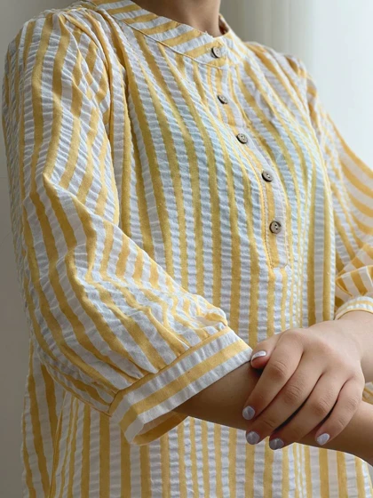 شومیز مانتویی راه راه کد 1977