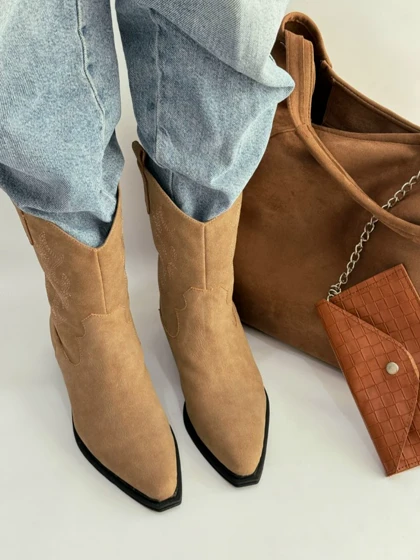 پاشنه گلدوزی شوگو 4244