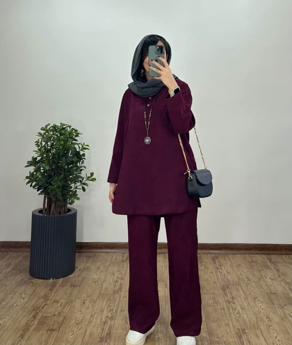 ست مانتو و شلوار مخمل دانا(ایراد دار)