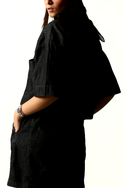 شلوارک کمرکش برش‌دار جین زنانه