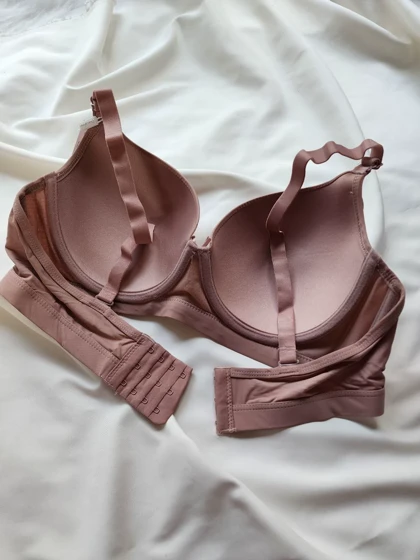 سوتین ابرنازک فنردار کاپ D برند CHANVIEN LEEN کد: 19006