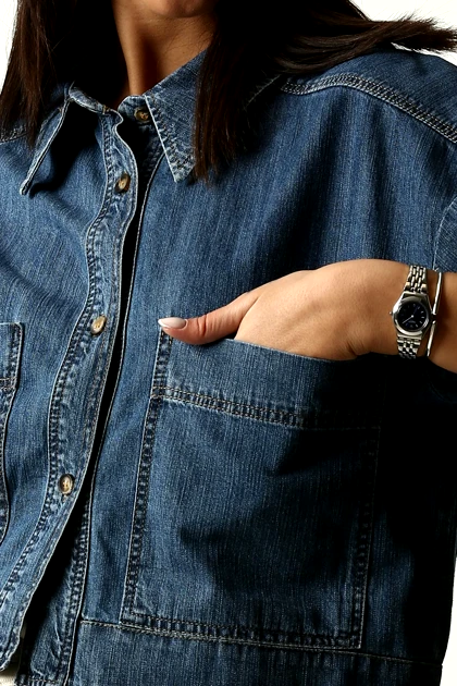 شومیز آستین کوتاه کراپ زنانه