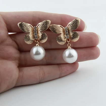 گوشواره زنانه مدل پروانه مروارید