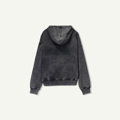 سویشرت اولد اسکول از bershka کد 242