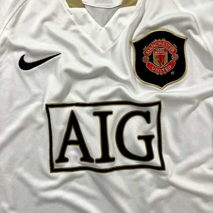 لباس دوم منچستر یونایتد 2007-2006